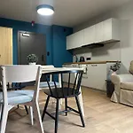 בית הארחה Aqua
